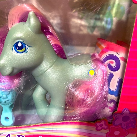 MY LITTLE PONY G3 NWT VINTAGE 2004 TOYS R US EXCLUSIVE COLLECTABLE  PONY 4-PACK - Picture 3 of 16